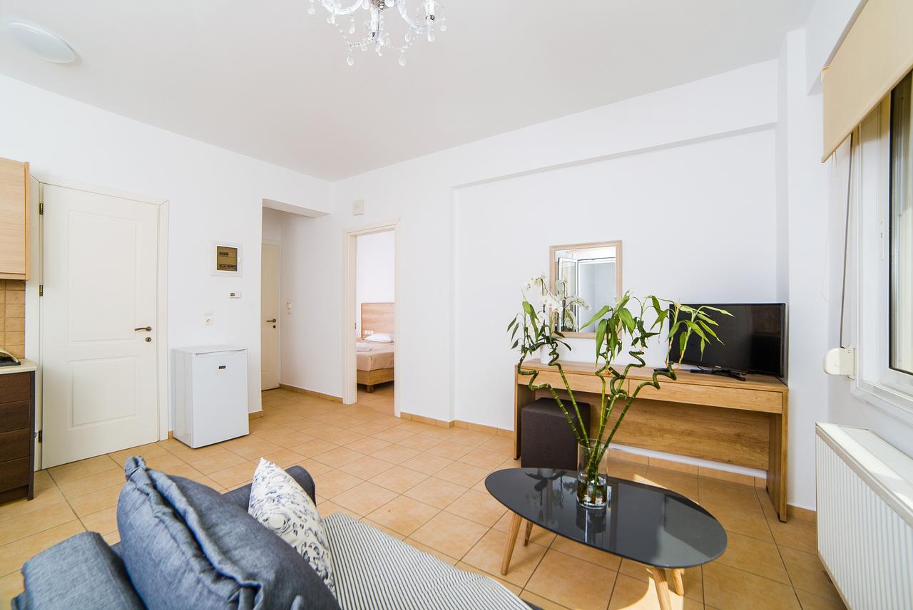 Eva Apartments Koutouloufari Eksteriør billede