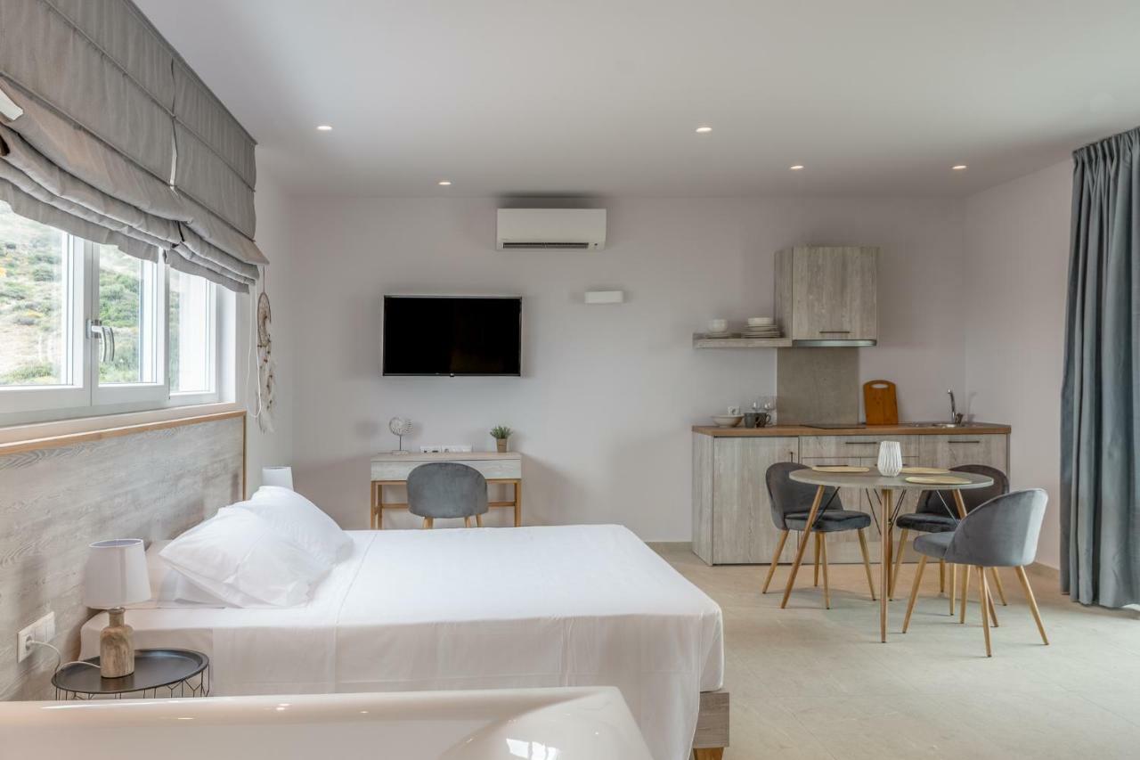 Eva Apartments Koutouloufari Eksteriør billede