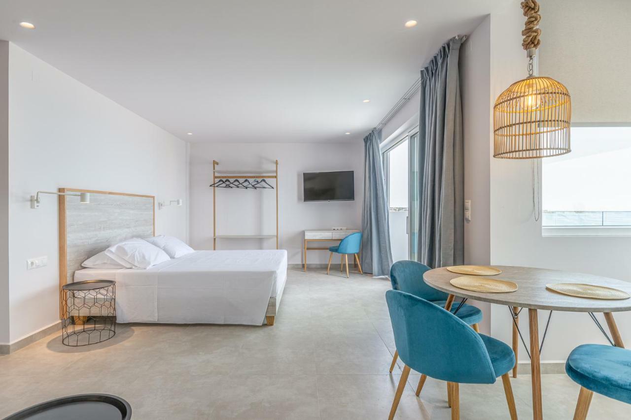 Eva Apartments Koutouloufari Eksteriør billede